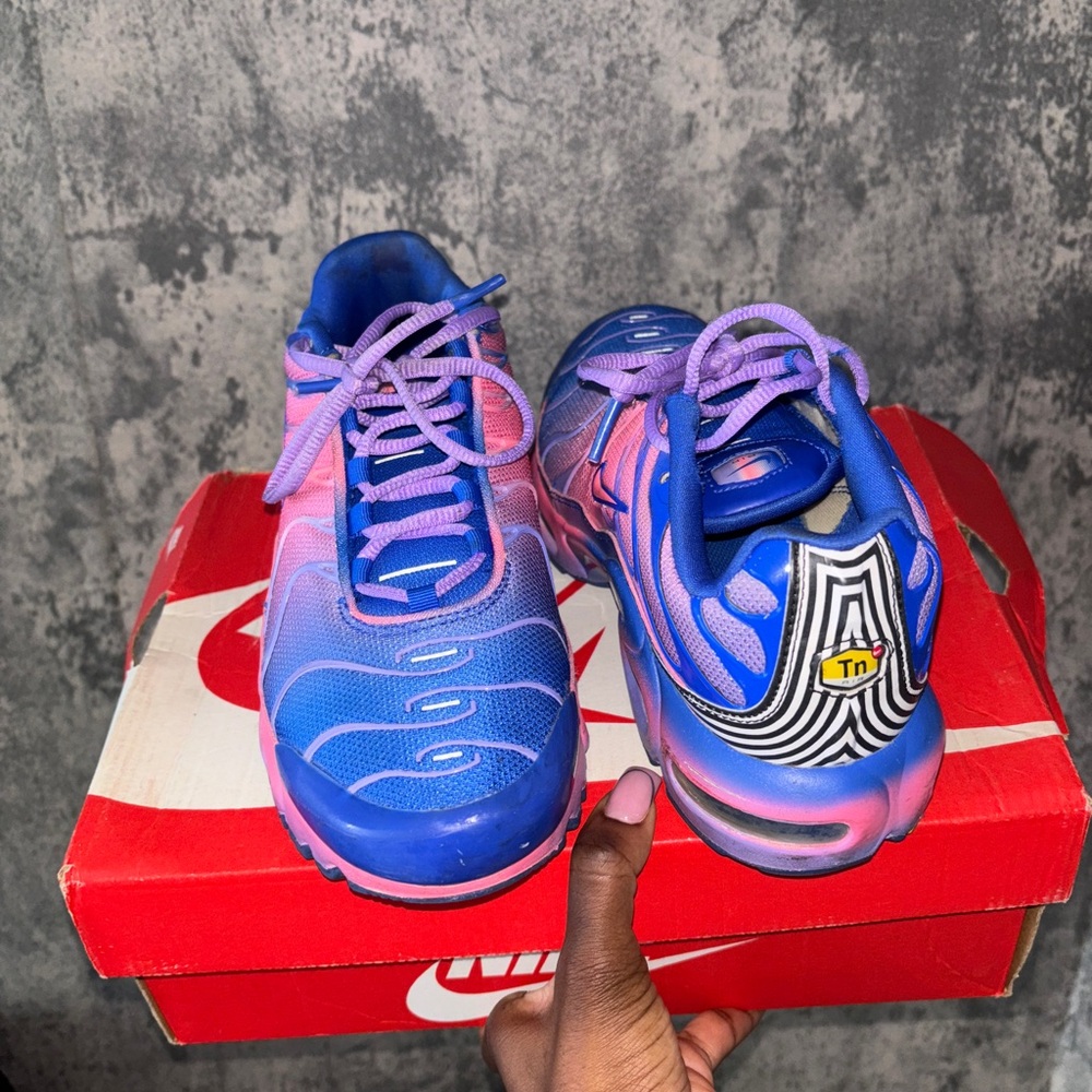Nike TN